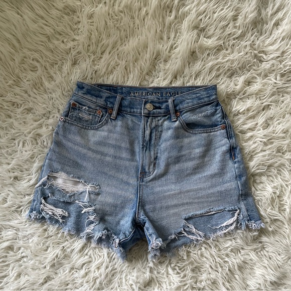 American Eagle Outfitters Pants - American Eagle Highest Rise 90s Boyfriend Shorts